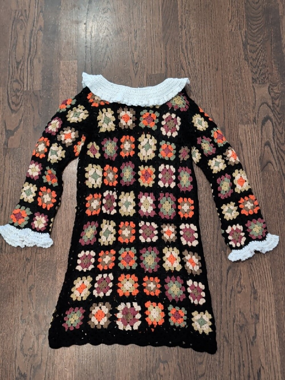 NWT: CeliaB Handmade Crochet Dress! - Picture 6 of 10
